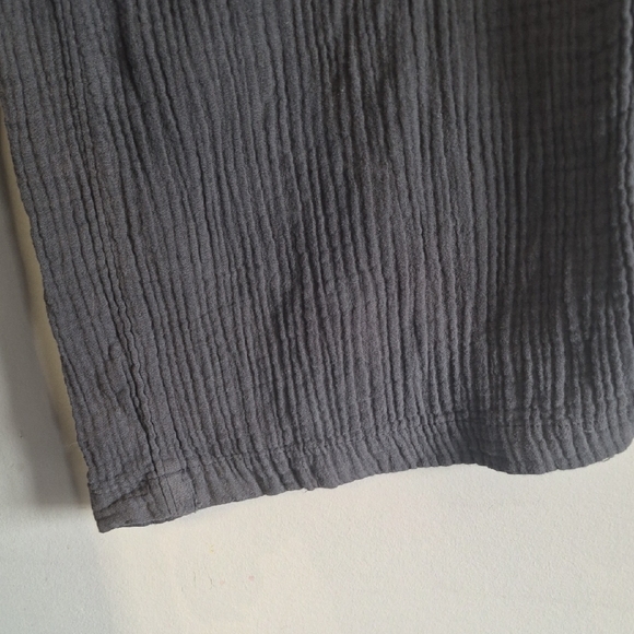 Denver Hayes Wide Leg Textured Pants - Charcoal Gray - Picture 3 of 6